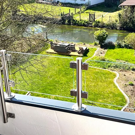 Haus Am Fluss- Nur 5 Minuten Zum Europapark Und Direkt Am Naturschutzgebiet